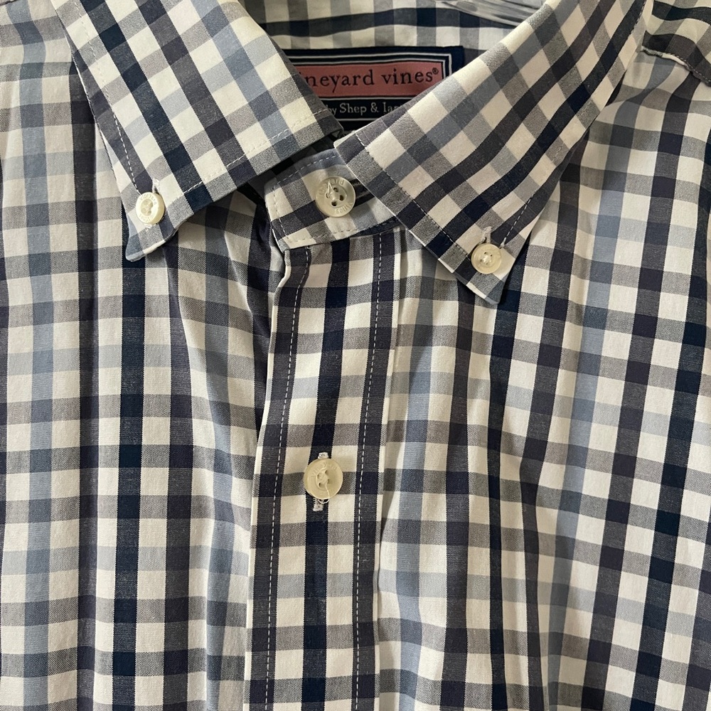 Vineyard Vines Men’s XL Button Down
